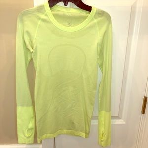 Lululemon Swiftly Tech Long Sleeve
